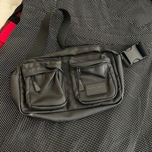 Makeup By Mario Fanny Pack